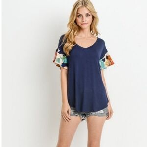 MAI SOLI Blue Short Sleeve V-neck Sheer Floral Contrast Top Size 1XL NWT